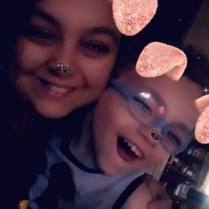 Meet your Posher, Roxanne